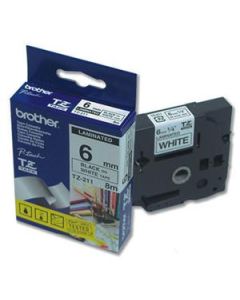 Brother TZe-211 – černý tisk na bílém podkladu, 6 mm